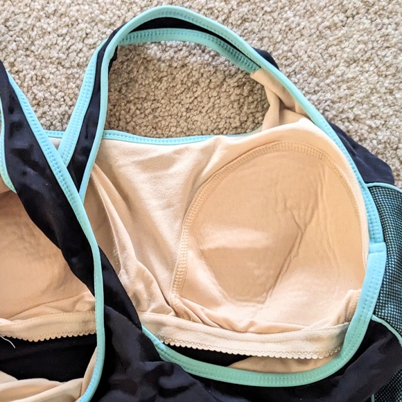 Sporty Tankini - Picture 2 of 2